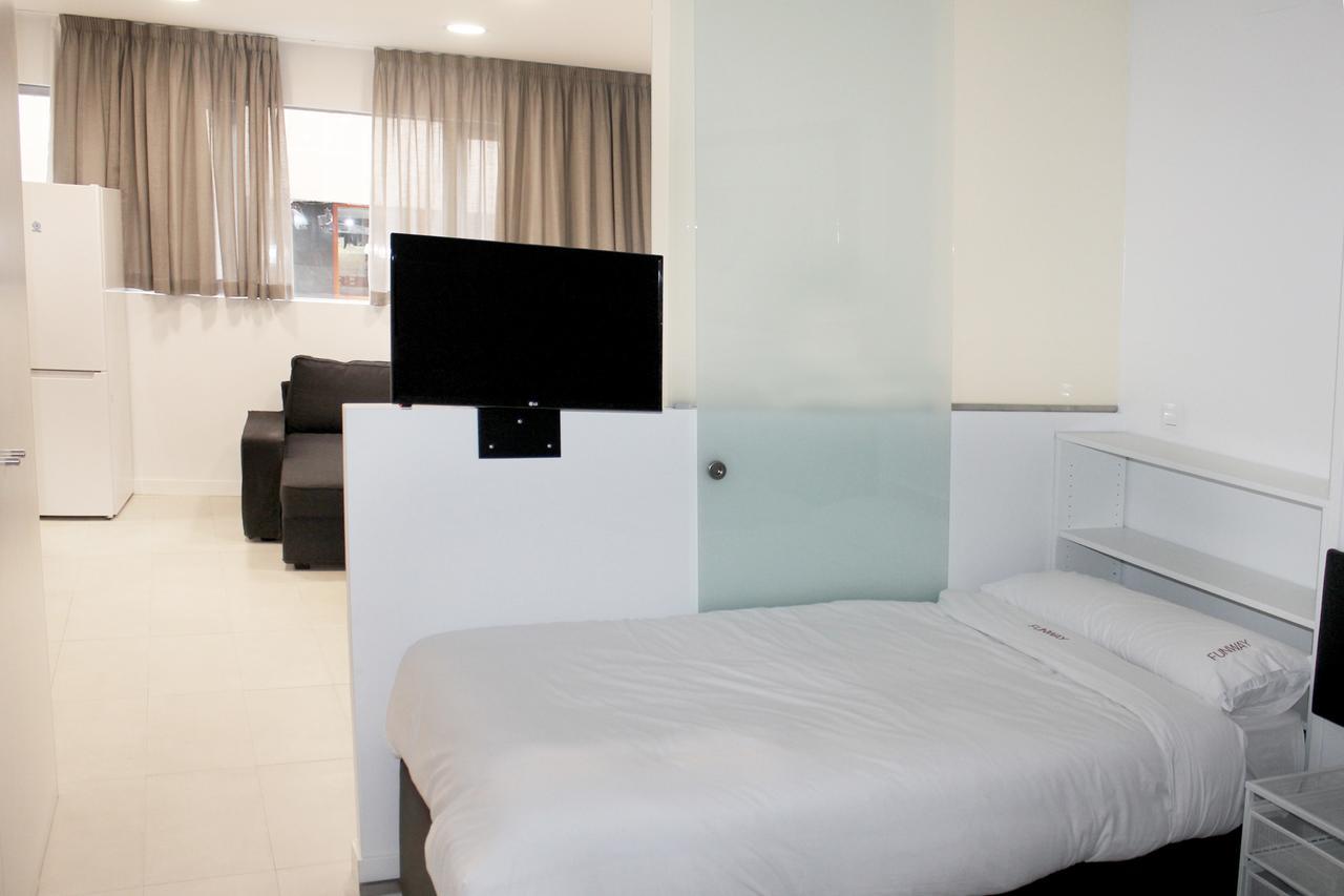 מדריד Apartamentos Funway מראה חיצוני תמונה